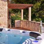 Hedera - Beautiful Stone House Hvar *