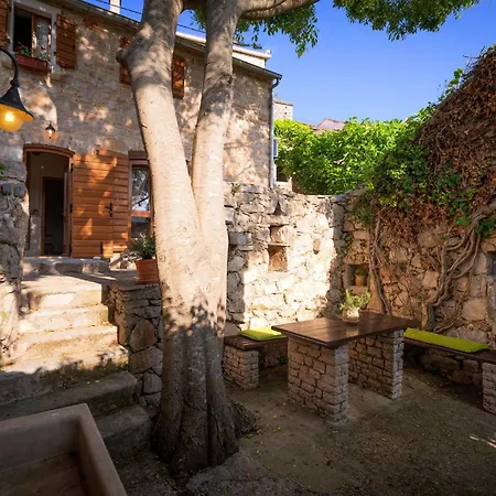 Hedera - Beautiful Stone House Hvar