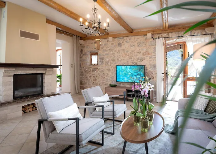 Hedera - Beautiful Stone House Hvar Villa