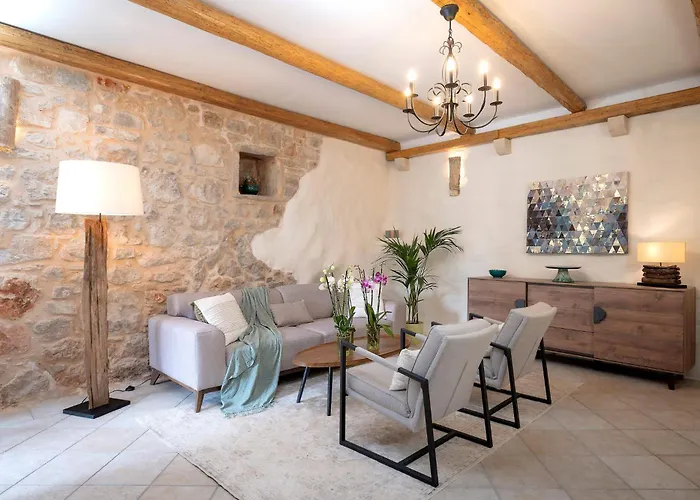 Villa Hedera - Beautiful Stone House Hvar